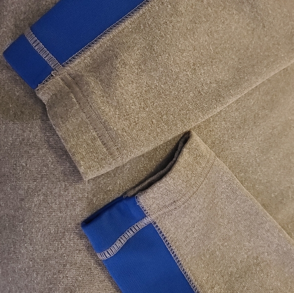 NIKE Therma-Fit Half Zip Pullover - Picture 4 of 7